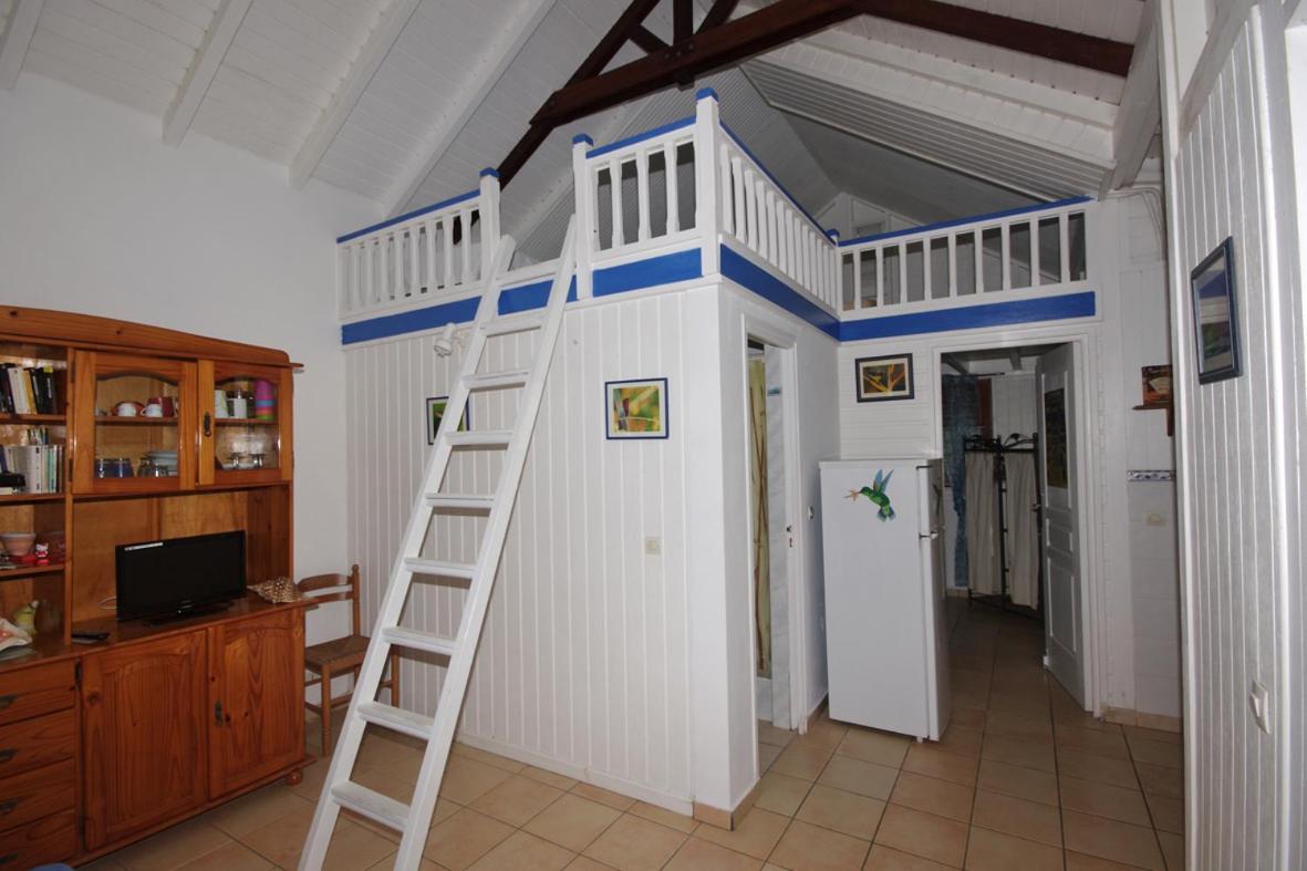 Gite Le Colibri Bungalow Azur Avec Reserve D'Eau Saint-Francois  Exteriör bild