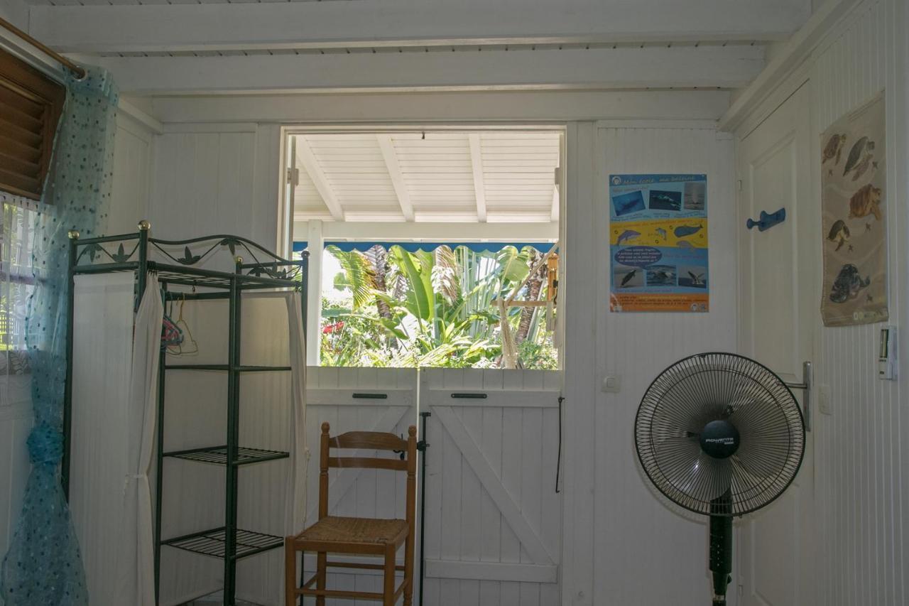Gite Le Colibri Bungalow Azur Avec Reserve D'Eau Saint-Francois  Exteriör bild
